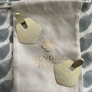 Kendra Scott drop statement earrings in gold